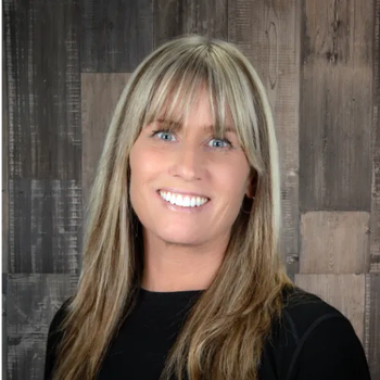 Portrait of Kim Brown, Broker Associate